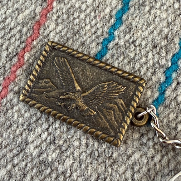 Vintage Bronze Eagle Keychain - Picture 2 of 5